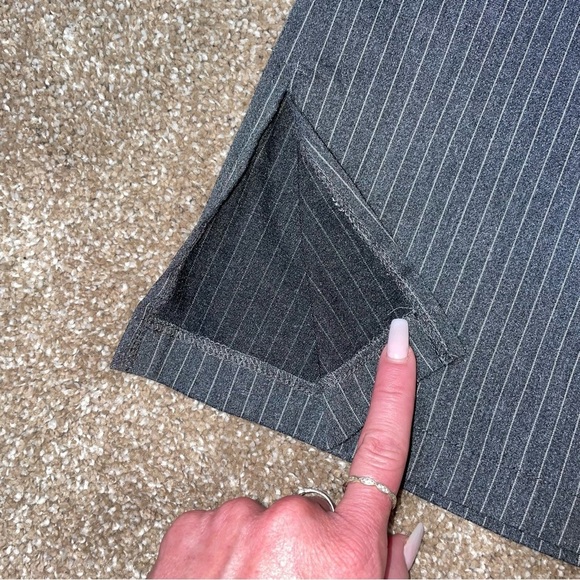 ASOS DESIGN pinstripe flare pants in gray low rise wide leg button zip up SZ 8 - Picture 6 of 12